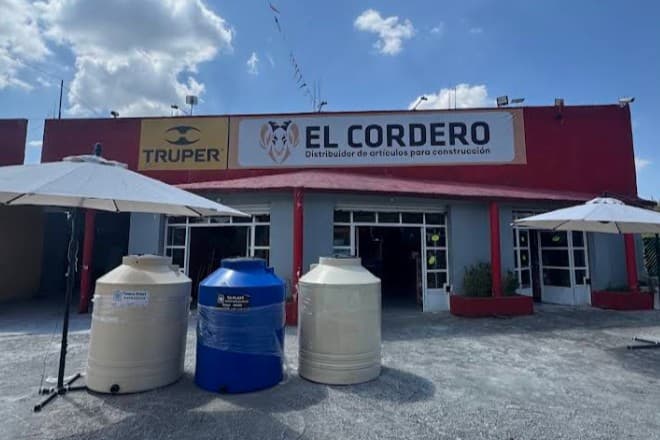 Fachada de El Cordero en Temoaya